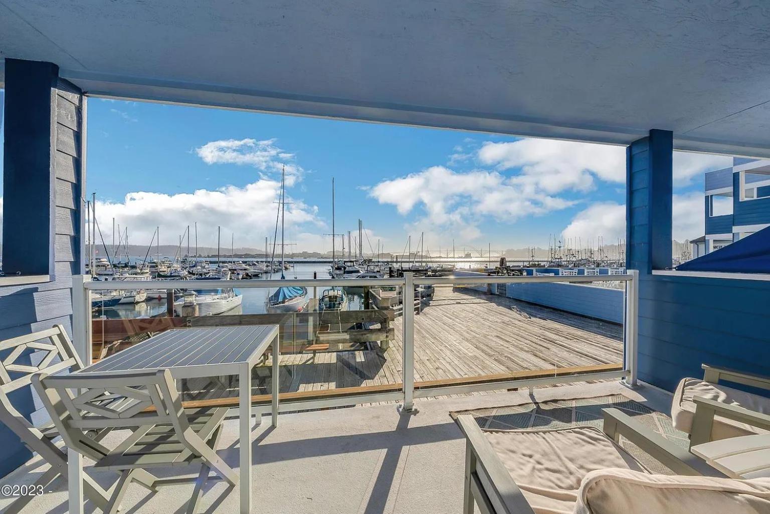 The Landing At Newport Condominium Hotel Екстер'єр фото