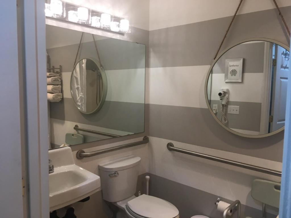 The Landing At Newport Condominium Hotel Екстер'єр фото