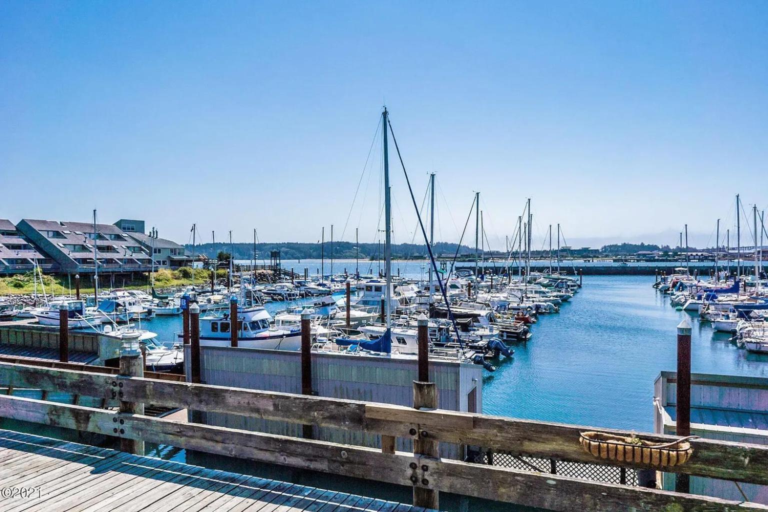 The Landing At Newport Condominium Hotel Екстер'єр фото