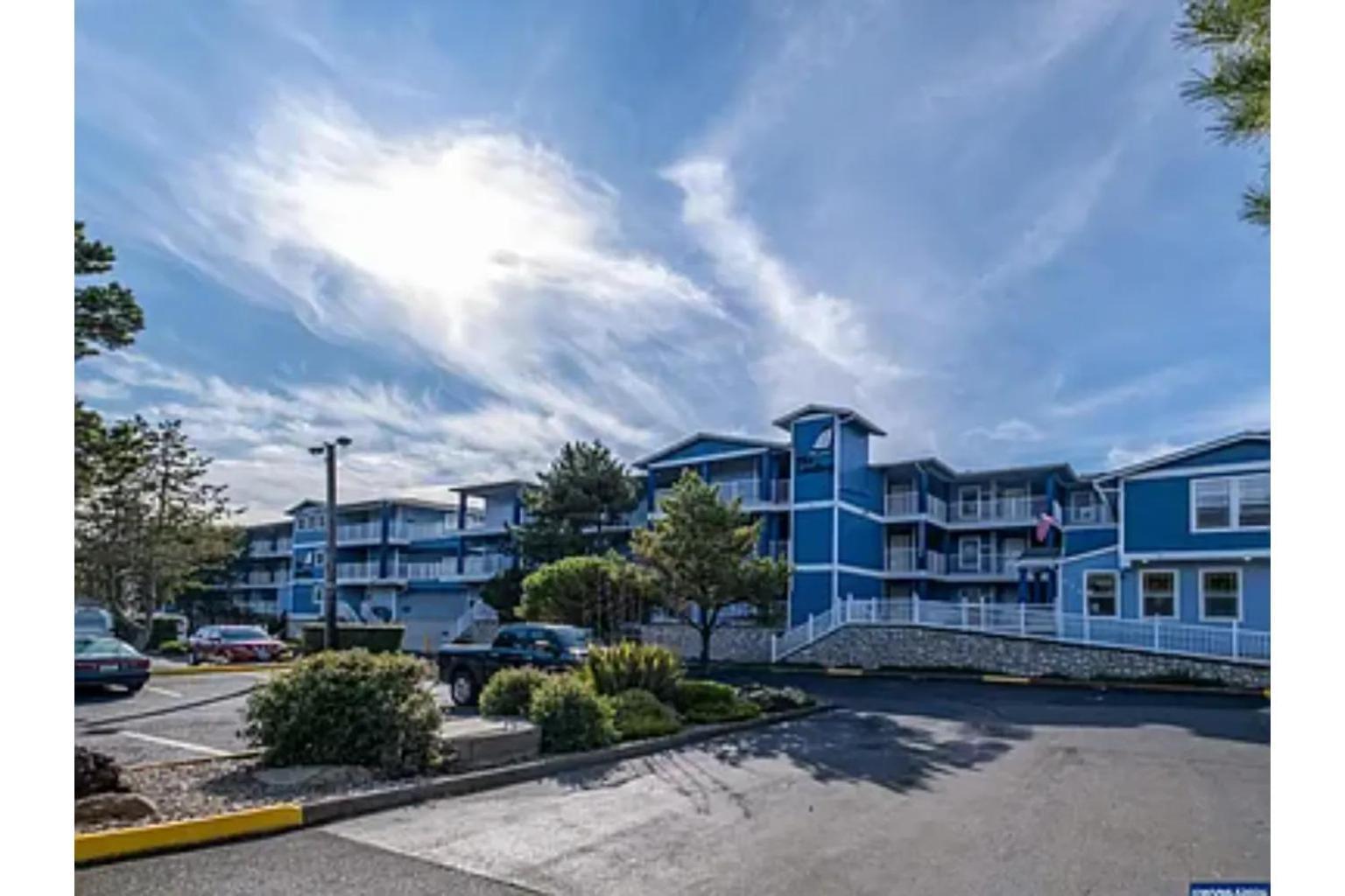 The Landing At Newport Condominium Hotel Екстер'єр фото
